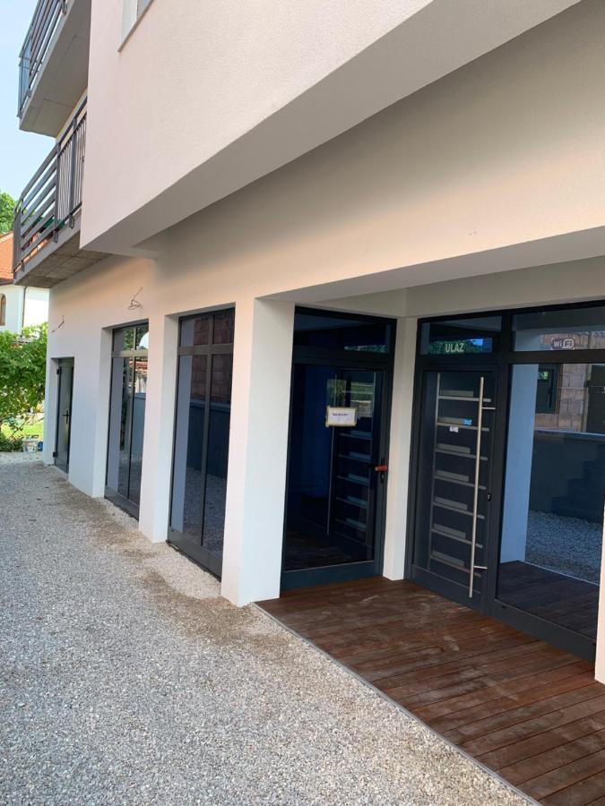Apartmani Imamovic Dubrave Gornje Exterior photo